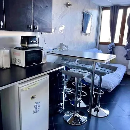 Le Studio De Pra-loup A 250m Du Centre De La Station Daire *